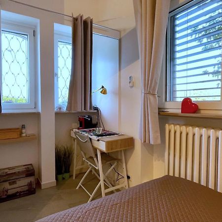 Domus 190 Rooms Варезе Экстерьер фото