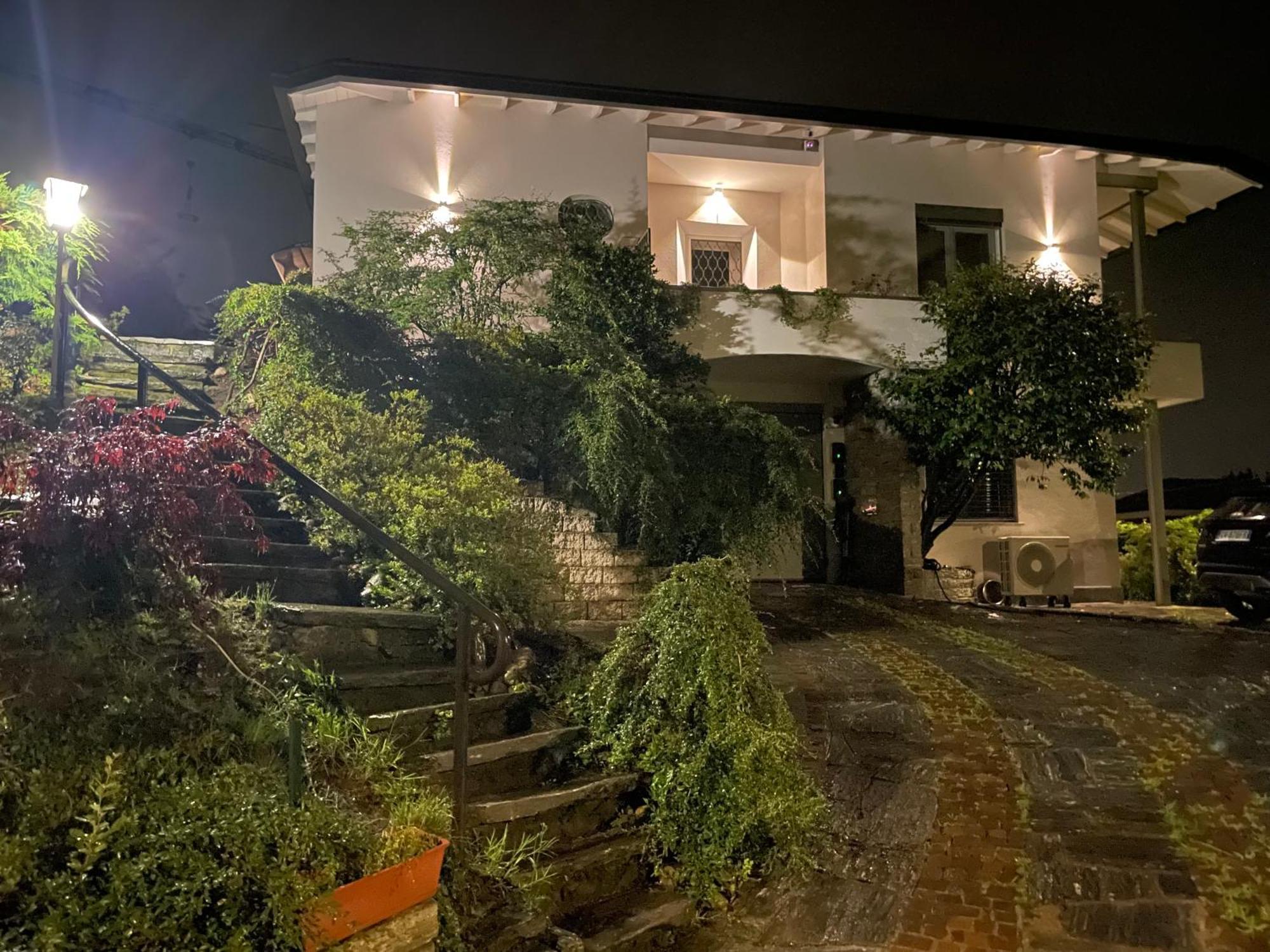 Domus 190 Rooms Варезе Экстерьер фото