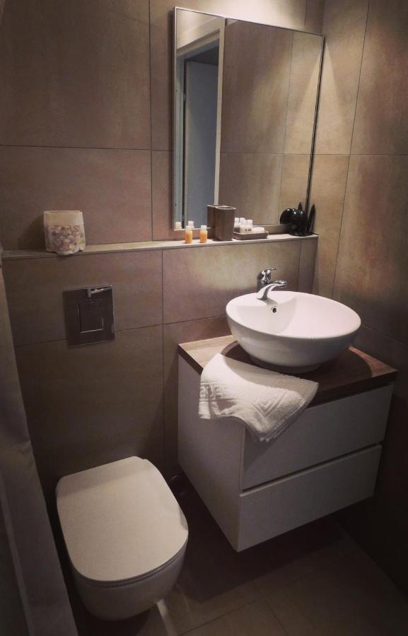 Domus 190 Rooms Варезе Экстерьер фото
